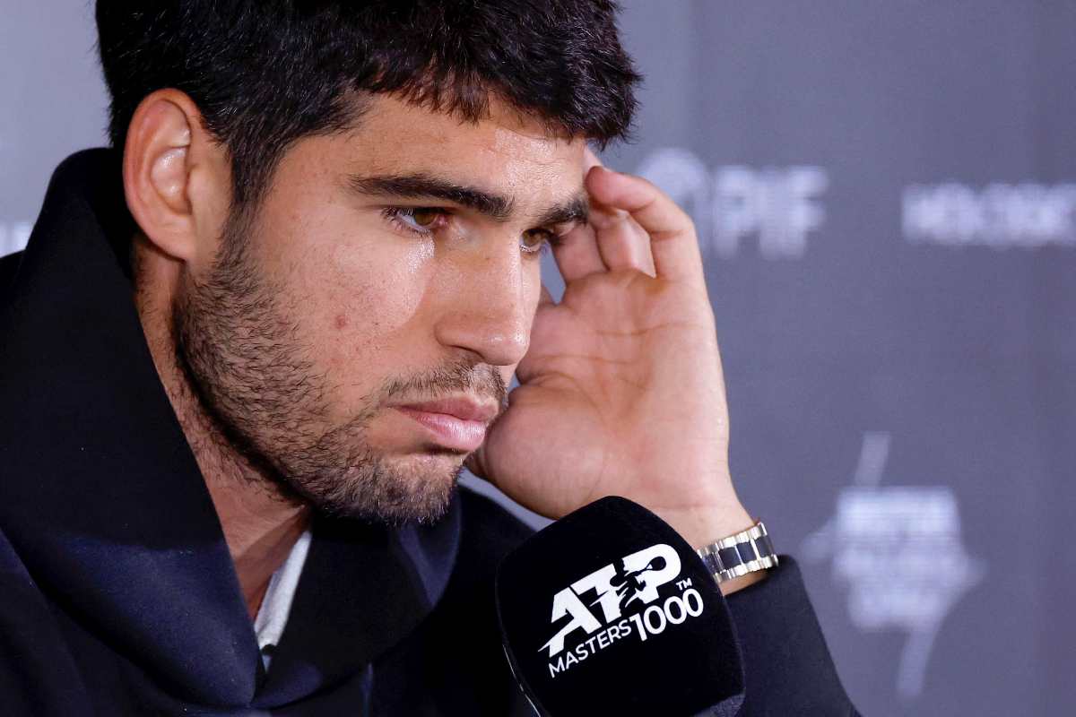 Alcaraz affranto in conferenza stampa
