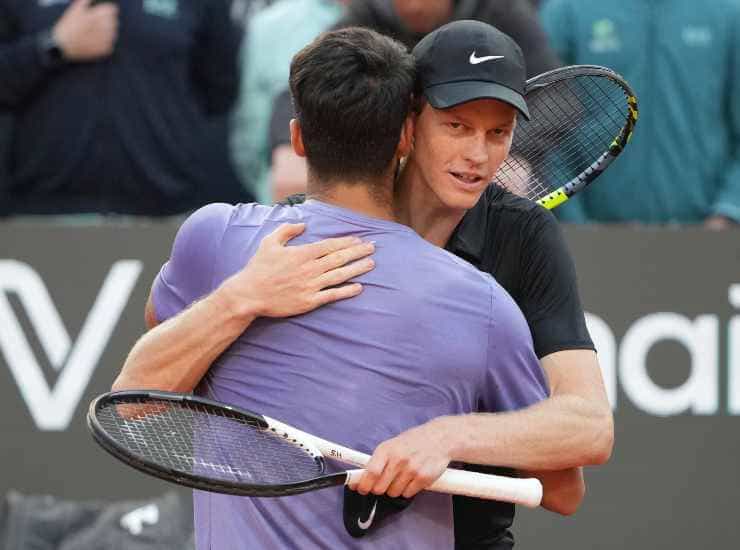 I tennisti Carlos Alcaraz e Jannik Sinner alla finale degli Internazionali di Roma