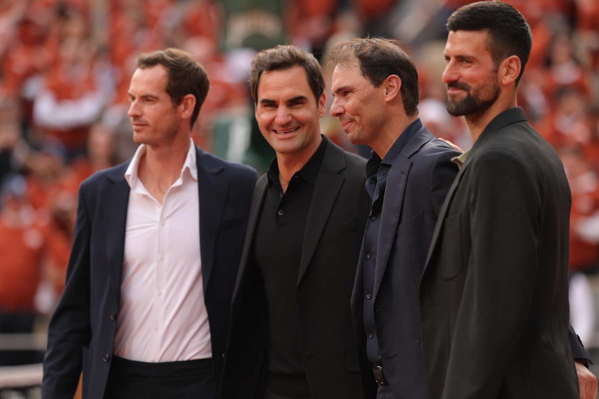 I Fab Four posano al Roland Garros durante la cerimonia per Nadal