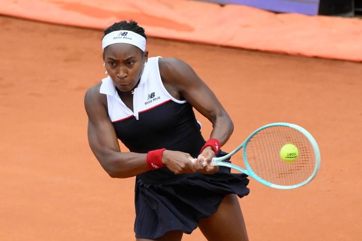 Coco Gauff lascia andare il rovescio
