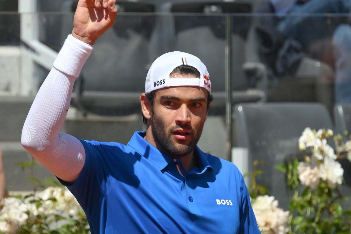 Matteo Berrettini esulta dopo un punto