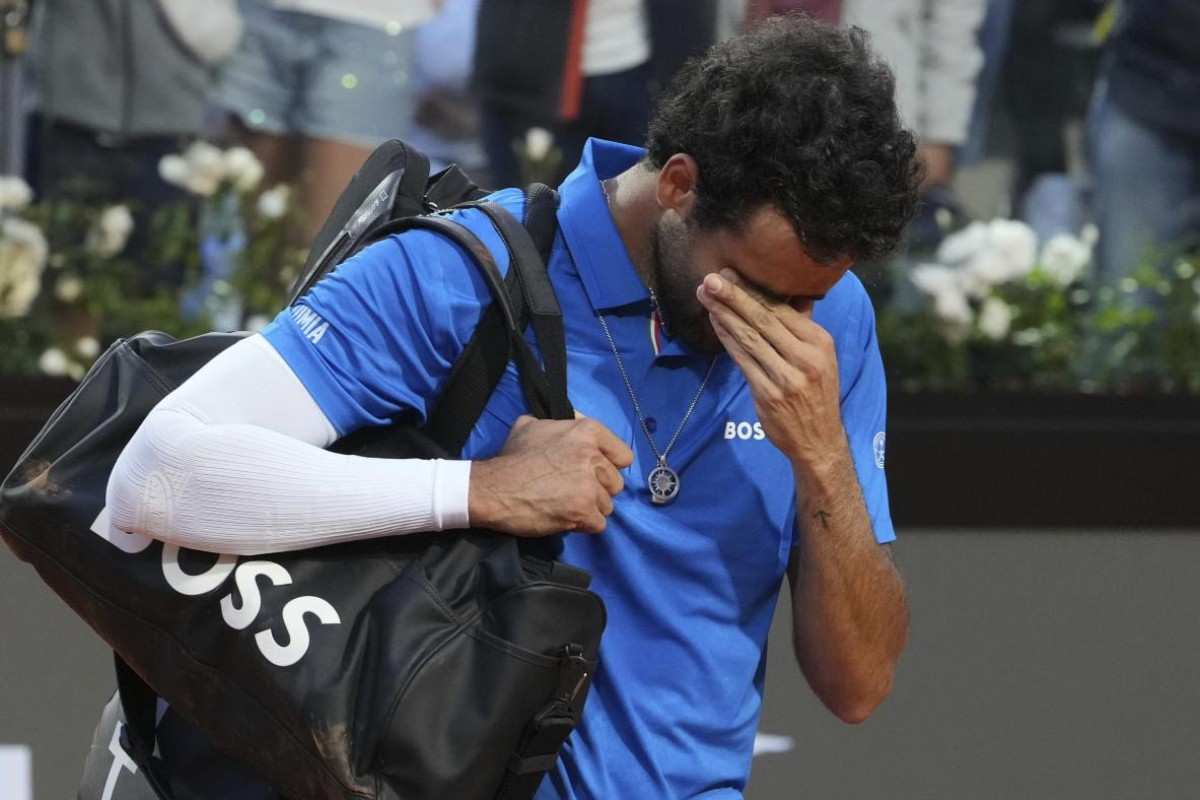 Matteo Berrettini esce dal campo in lacrime a Roma