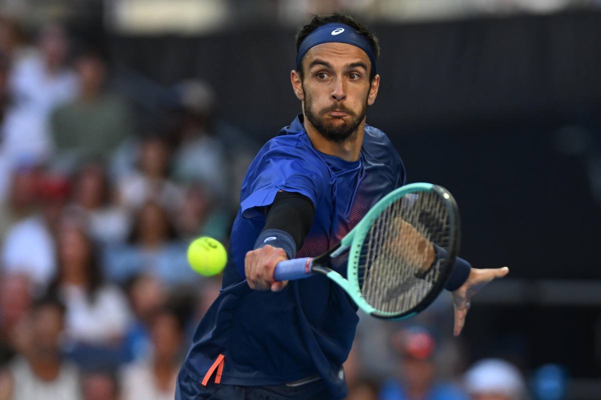Lorenzo Musetti durante un match 