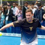 Francesco Totti gioca a Padel