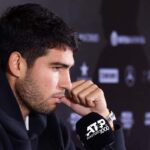 Carlos Alcaraz preoccupato in conferenza stampa