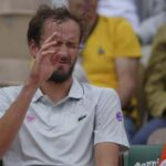 Daniil Medvedev infastidito durante la partita