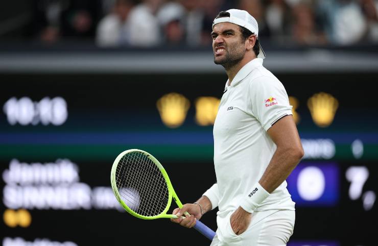 Matteo Berrettini digrigna i denti a Wimbledon