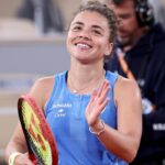 Jasmine Paolini sorridente a Parigi