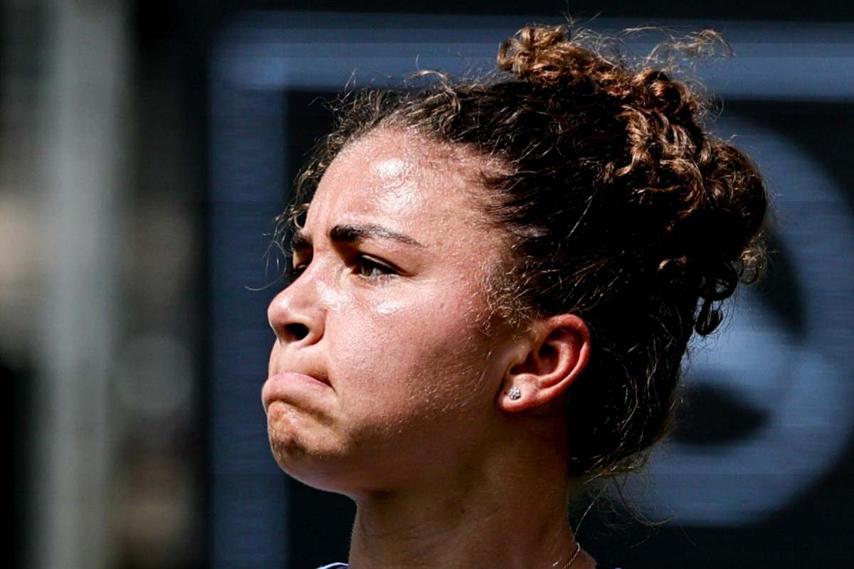 Jasmine Paolini preoccupata durante il torneo di Berlino