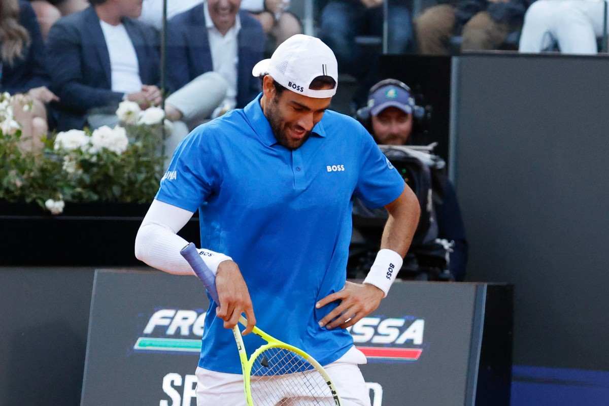 Matteo Berrettini sconsolato a Roma