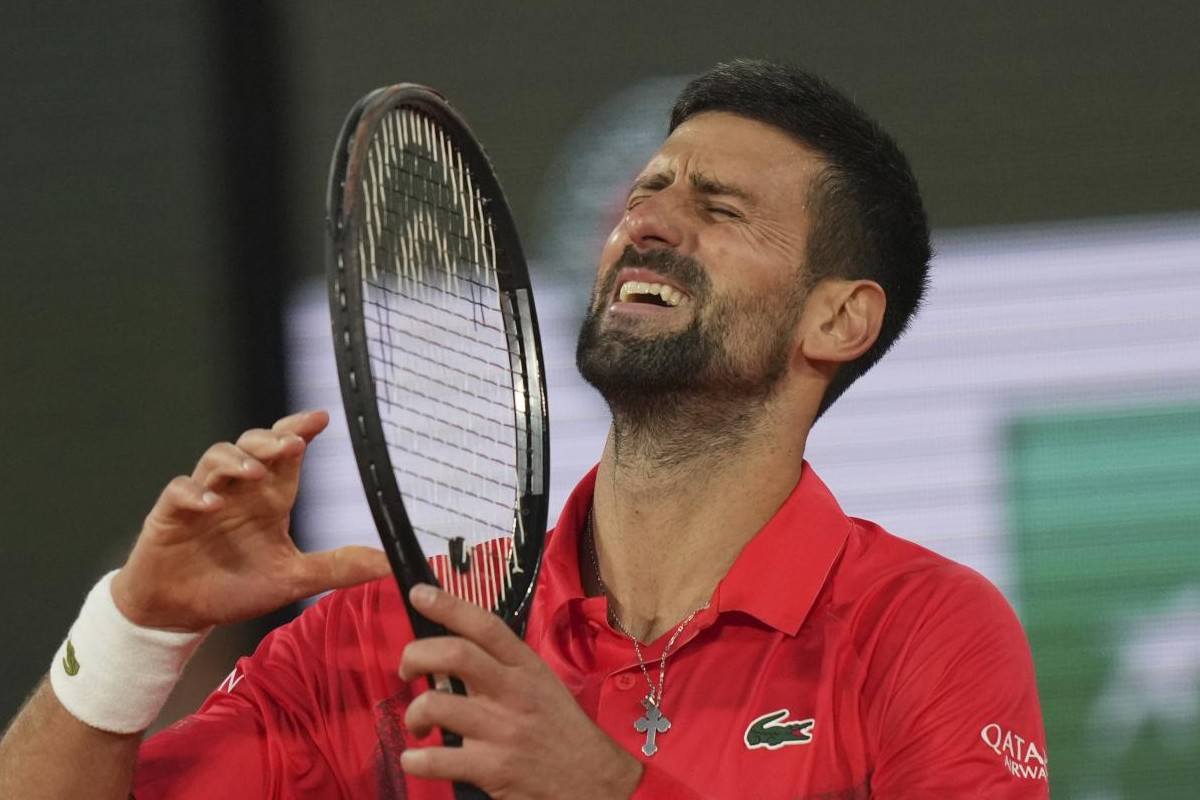 Novak Djokovic disperato dopo aver perso un punto