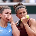 Sara Errani parlotta con Jasmine Paolini