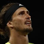 Sascha Zverev frustrato a Parigi