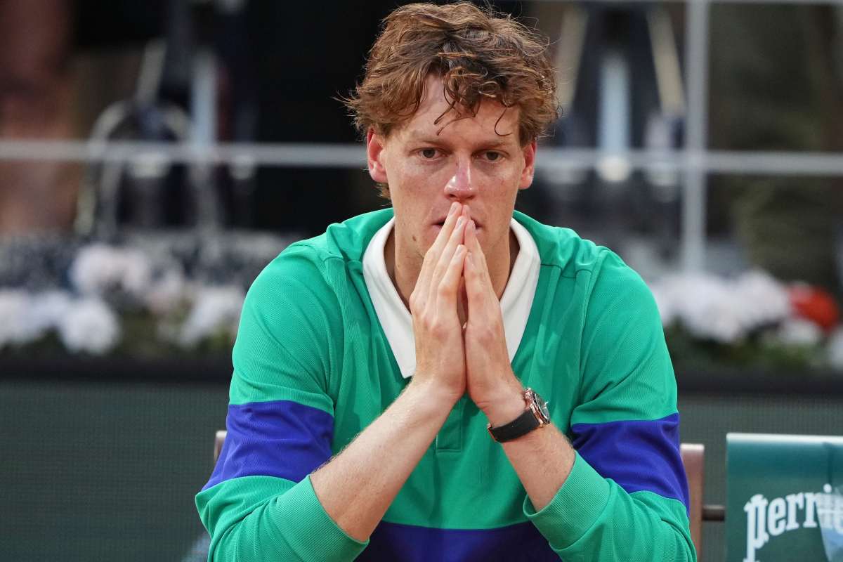 Jannik Sinner dopo il duro ko contro Alcaraz