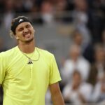 Zverev fa una smorfia di disappunto