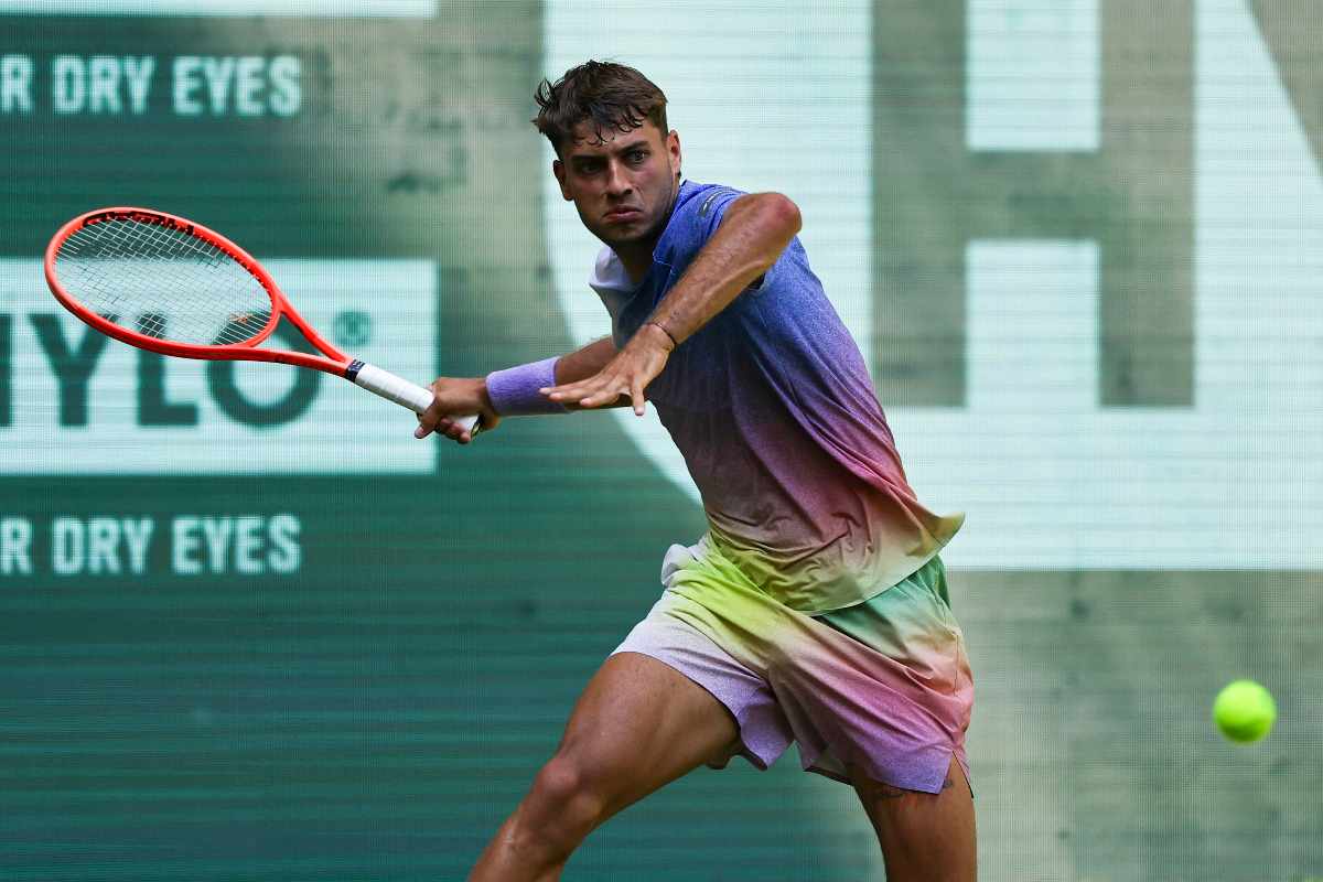 Flavio Cobolli in campo ad Halle