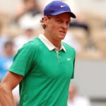 Jannik Sinner durante una fase di gioco contro Lehecka