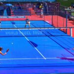 sfida doppia su un campo di Padel