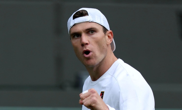 Jack Draper esulta dopo aver fatto un punto