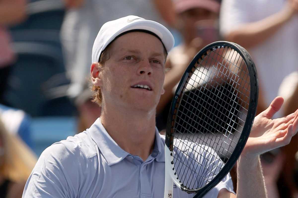 Jannik Sinner esulta a Cincinnati