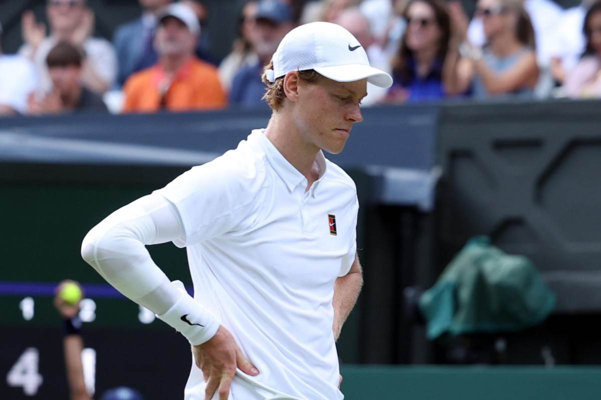 Jannik Sinner in un momento di difficoltà
