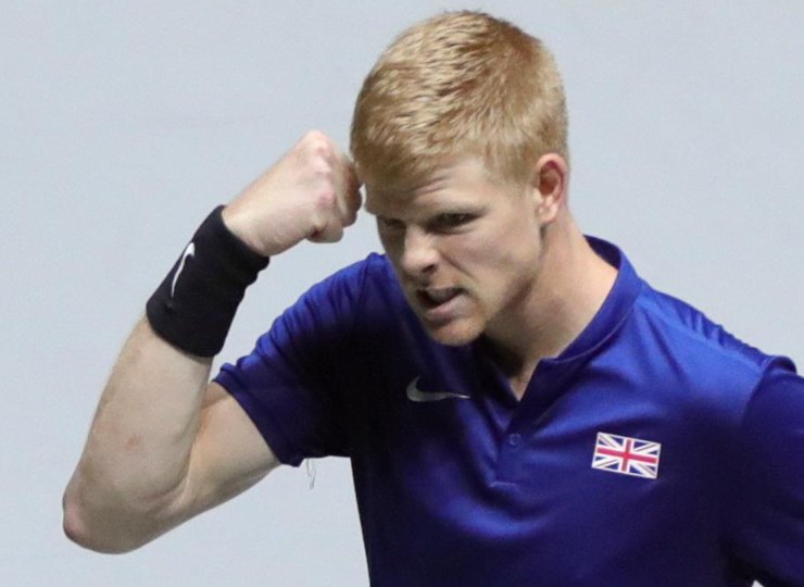Kyle Edmund esulta in Coppa Davis