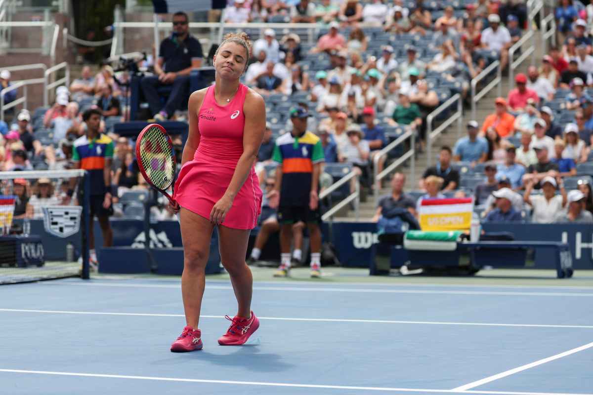 Paolini sbuffa sconsolata durante una partita allo US Open