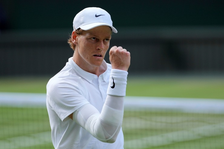Jannik Sinner durante Wimbledon
