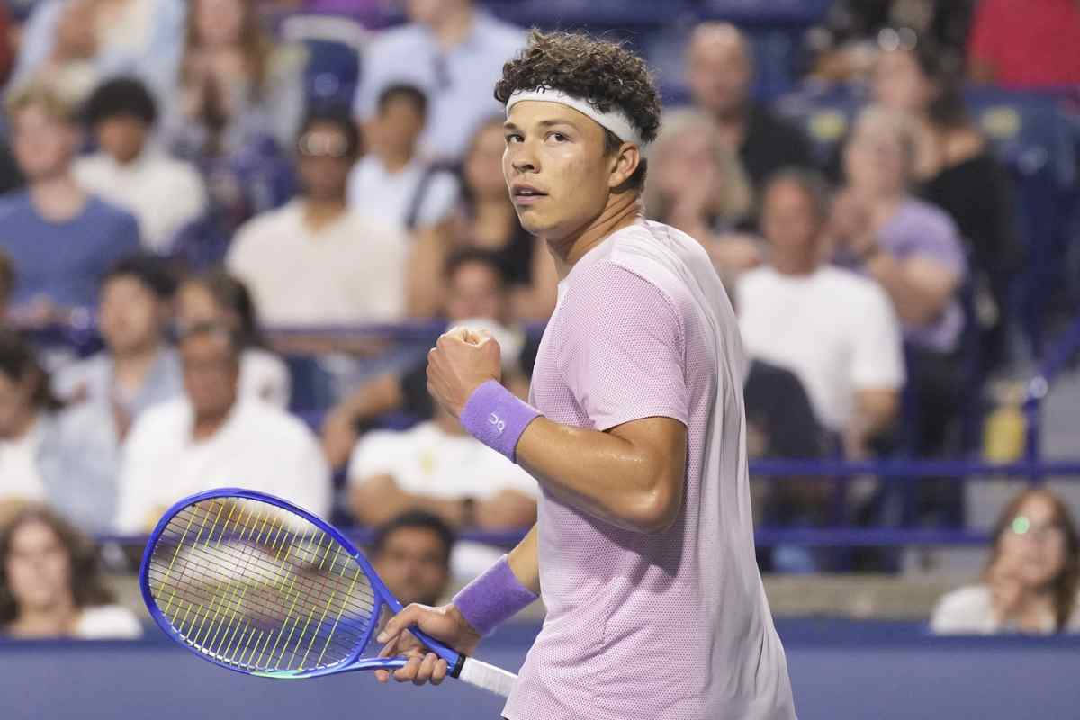 Ben Shelton esulta in campo