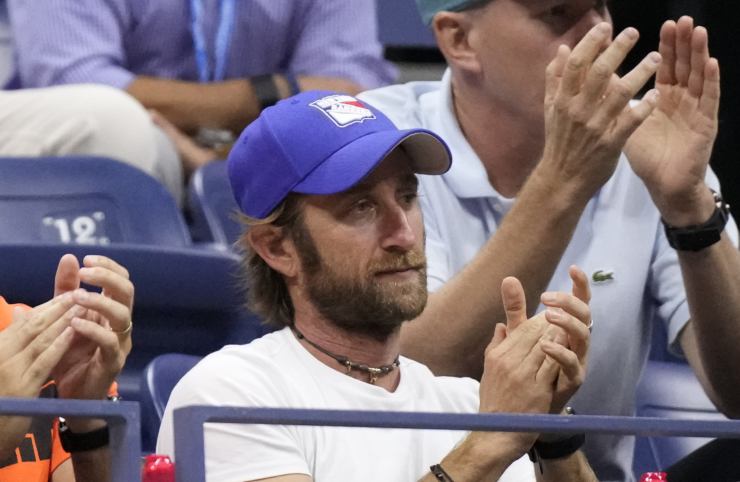 Gilles Cervara applaude dagli spalti