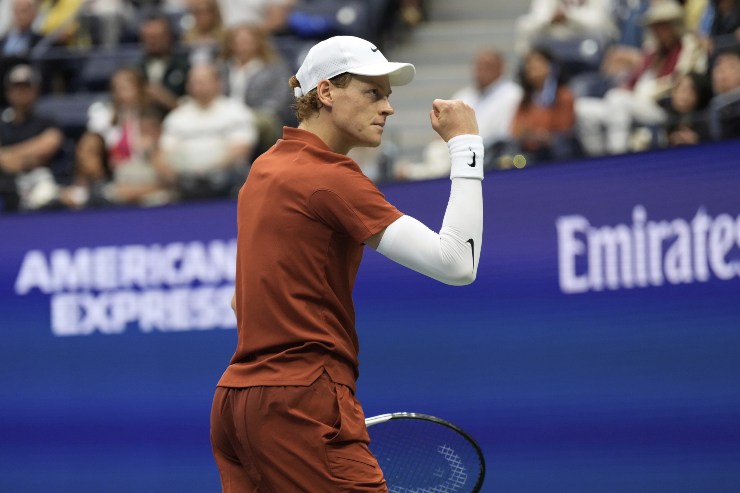Jannik Sinner durante la finale degli US Open
