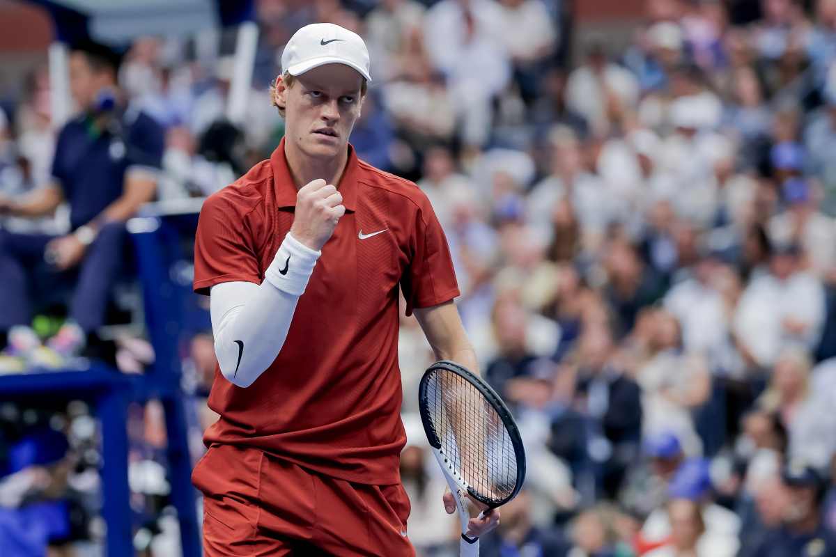 Sinner esulta dopo un punto