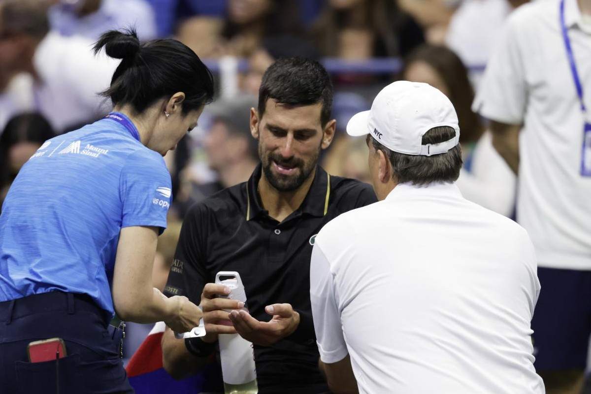 Novak Djokovic in un medical time out