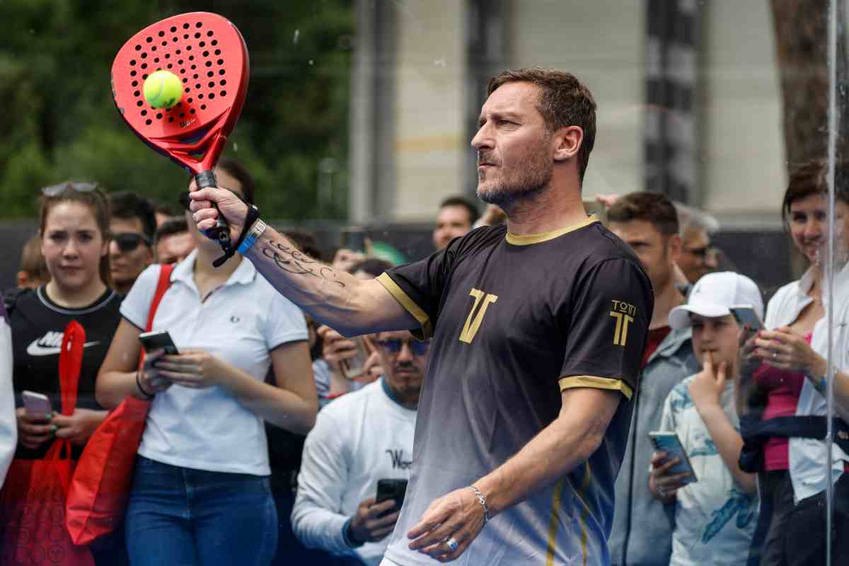 Totti gioca a Padel