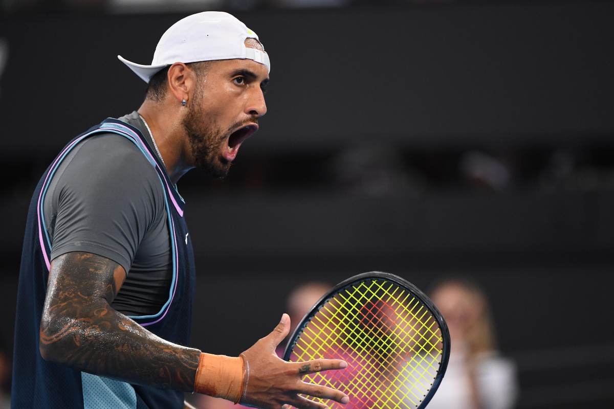 Kyrgios urla di rabbia durante una partita