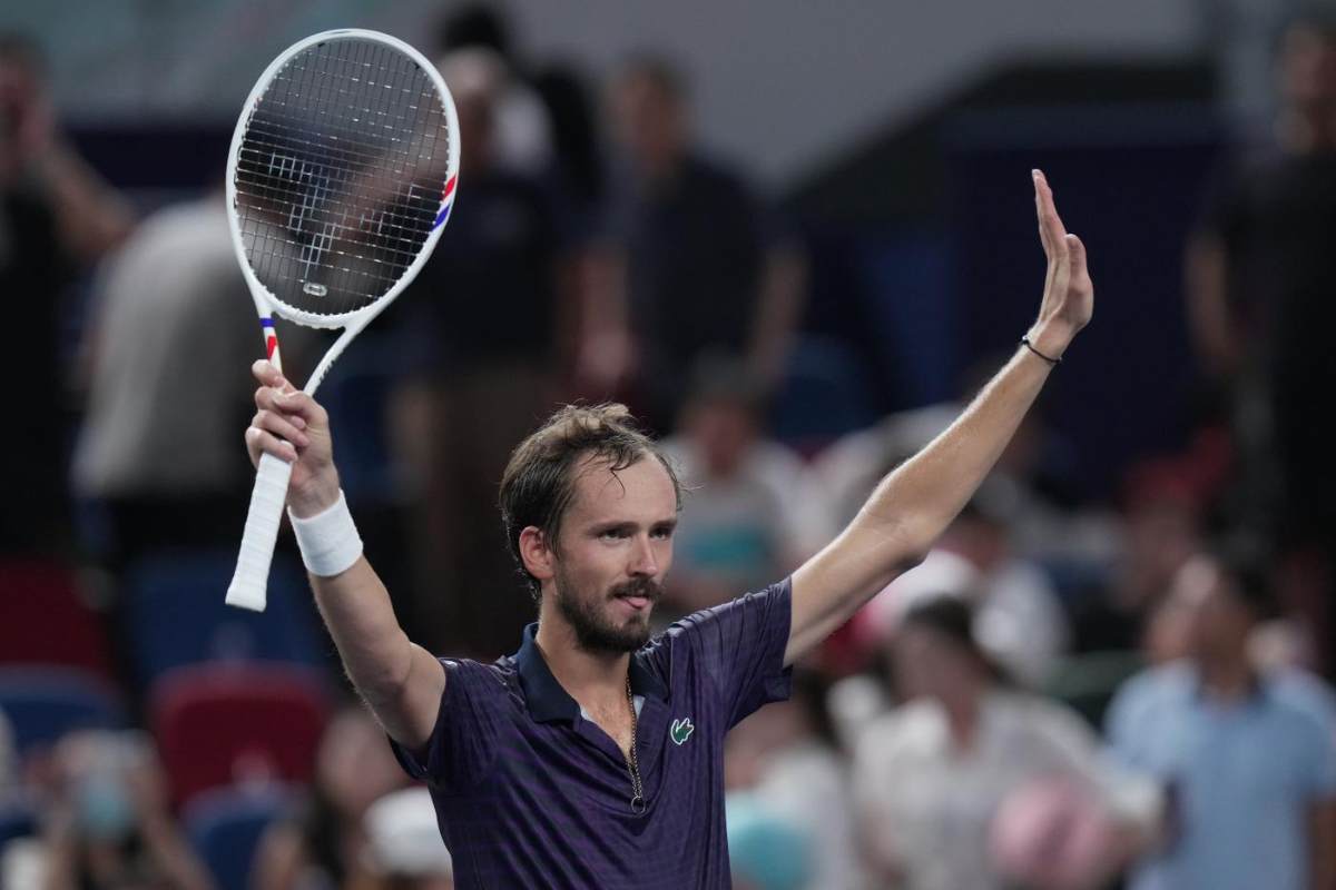 Daniil Medvedev esulta