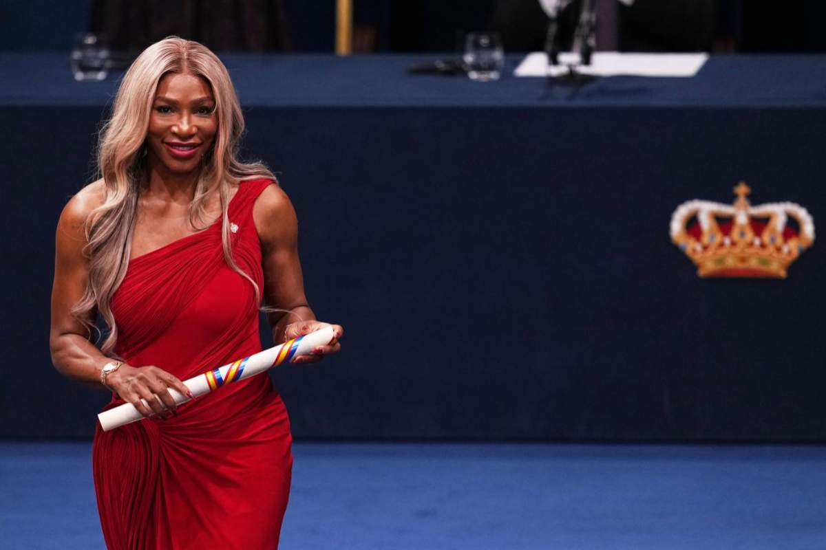 Serena Williams in abito rosso