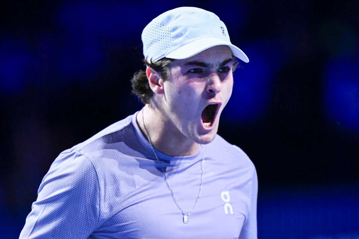 Fonseca esulta urlando con espressione rabbiosa