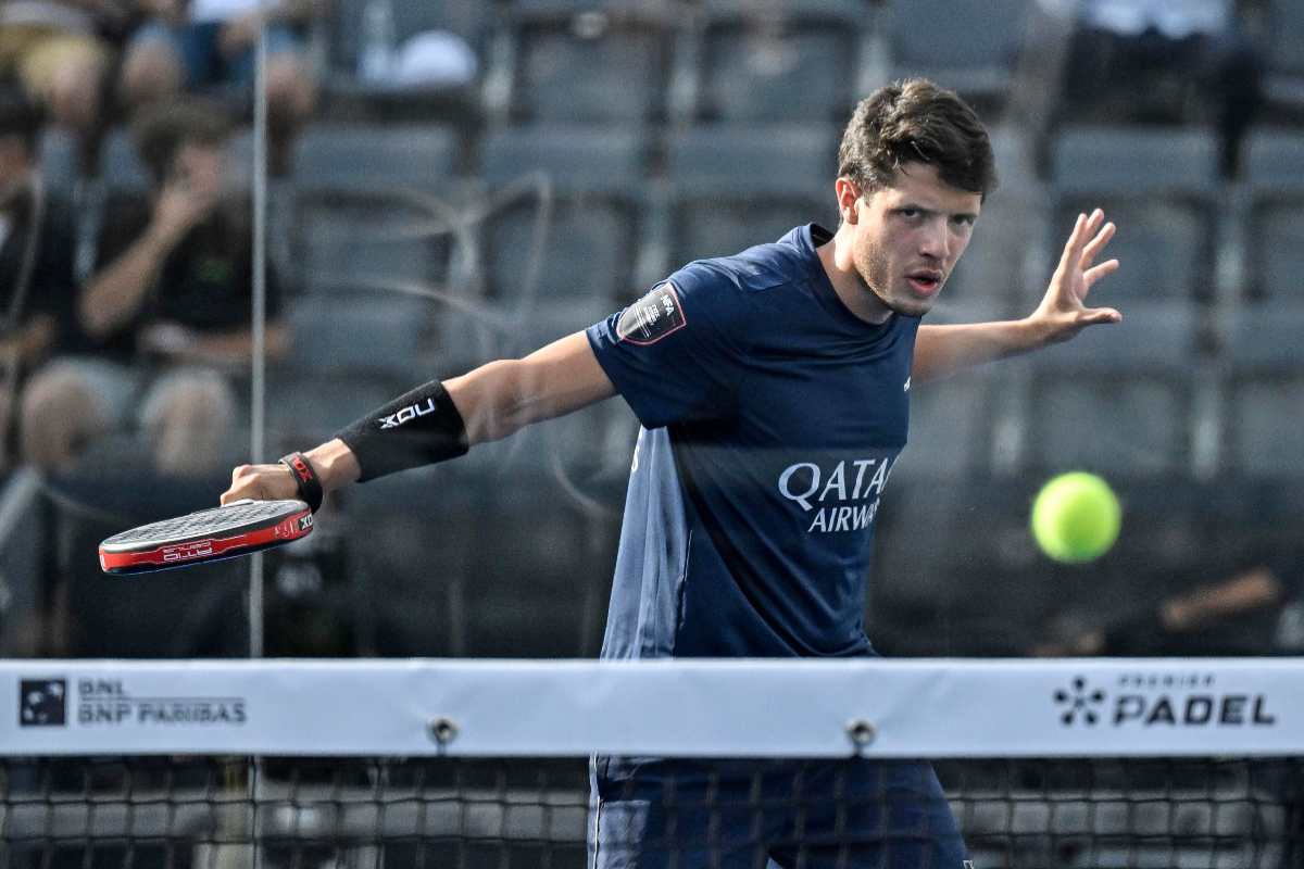 un giocatore di Padel