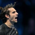Lorenzo Musetti esulta alle ATP Finals
