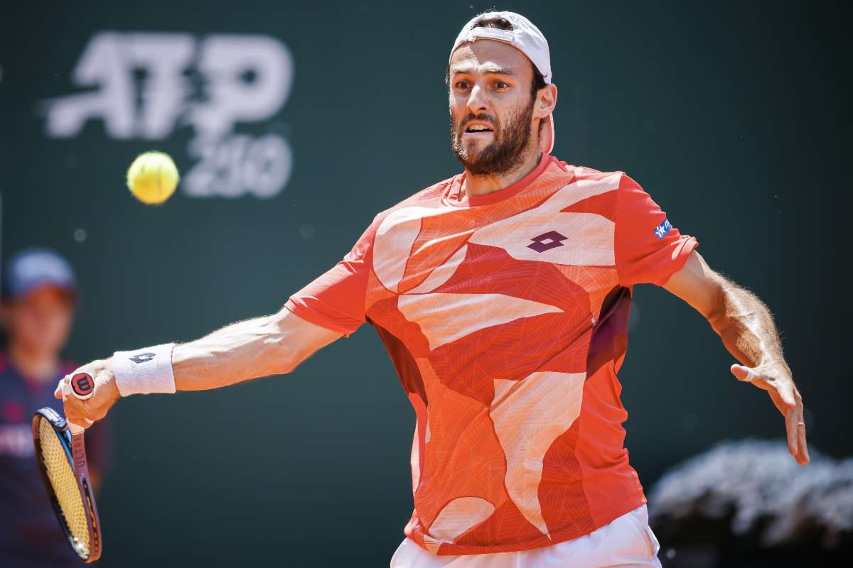 Stefano Travaglia in azione